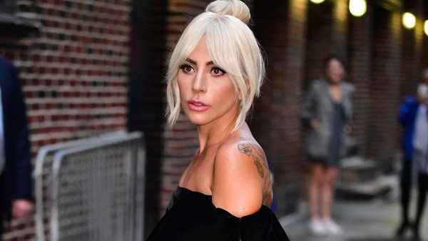 Η Σιγκαπούρη βρίσκει προσβλητικές τη Lady Gaga και την Ariana Grande