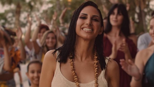 Η Λένα Ζευγαρά θα μας συνεπάρει με το "Κάρμα" της