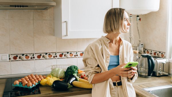Πρέπει τελικά να αφήνεις το φαγητό να κρυώσει πριν το καταψύξεις;