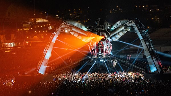 #throwbackthursday Ξανακούμε Chemical Brothers και Galvanize