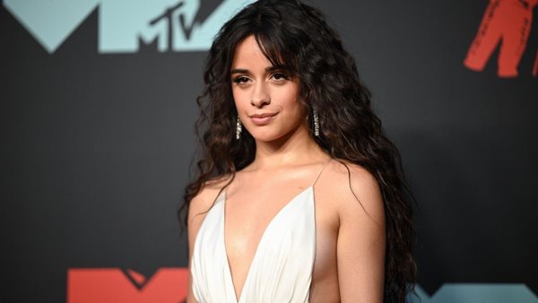 Camila Cabello: Μιλά πρώτη φορά για τη σχέση της με τον Shawn Mendes