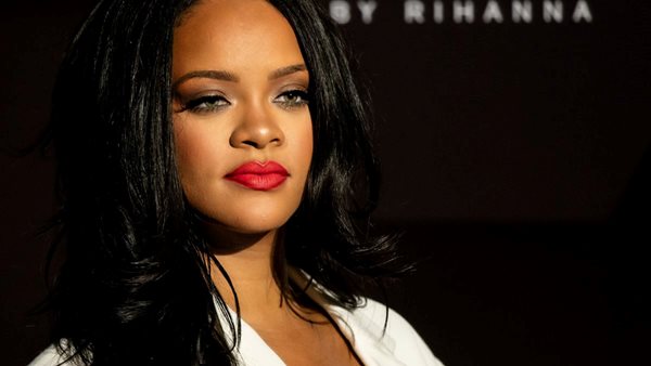 Οι ευχές των celebrities για τα γενέθλια της Rihanna