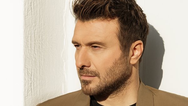 Γιάννης Πλούταρχος - Προετοιμάζει συνεργασία με την κόρη του Κατερίνα Κοκοσαίου