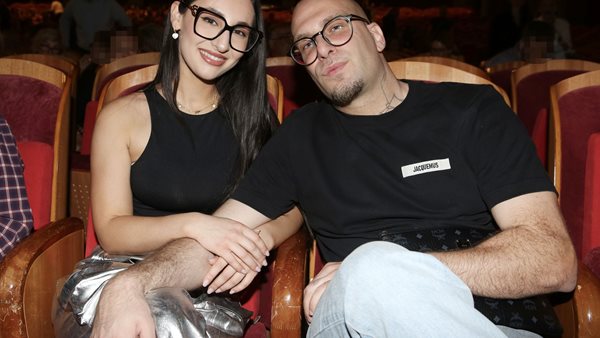 Klavdia, Oge και Νίκος Βέρτης στο Θέατρο Παλλάς!