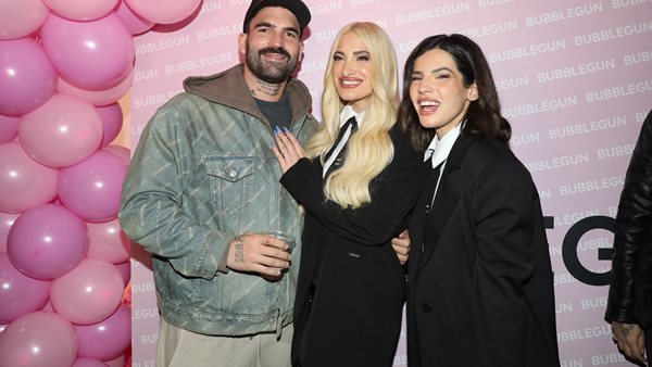 Εγκαίνια για το κατάστημα της Ιωάννας Τούνη στο Περιστέρι!