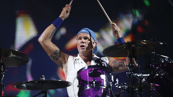 Chad Smith - Η υπόσχεσή του για επιστροφή των Red Hot Chili Peppers