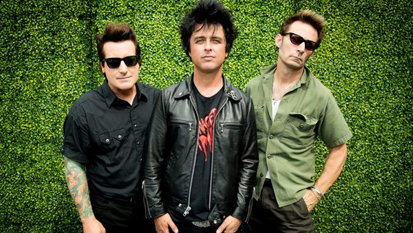 Green Day - Ακύρωσαν ζωντανή εμφάνισή τους στη Ρωσία ύστερα από την εισβολή στην Ουκρανία
