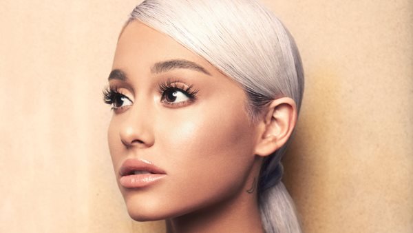 Η Ariana Grande μας έδωσε update για τον καινούριο της δίσκο
