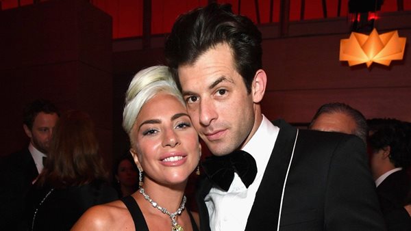To "Shallow" ήταν ψυχοθεραπεία για τον Mark Ronson και τη Lady Gaga