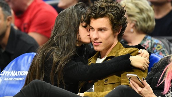 Camila Cabello και Shawn Mendes αποδεικνύουν ότι είναι το πιο cute ζευγάρι