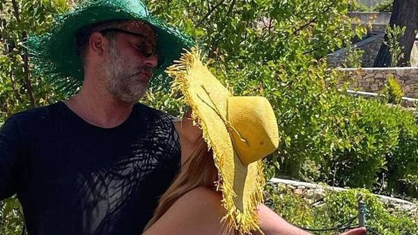 Δέσποινα Βανδή & Βασίλης Μπισπίκης βρίσκονται για διακοπές στην Κρήτη