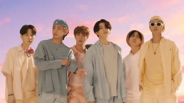 Megan Thee Stallion & BTS σημειώνουν ρεκόρ στο Billboard