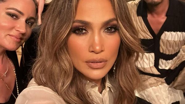 "This is Me Now" Ετσι θα μας ξανασυστηθεί η JLo