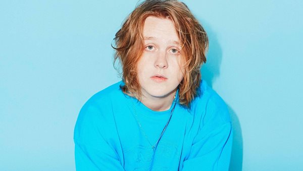 "Before You Go": Το καινούριο single του Lewis Capaldi