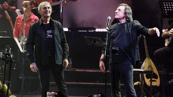 Γιώργος Νταλάρας-Βασίλης Παπακωνσταντίνου