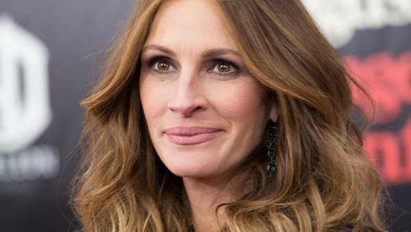 Julia Roberts - Πρωταγωνιστεί ξανά σε ρομαντική κομεντί μετά από 20 χρόνια