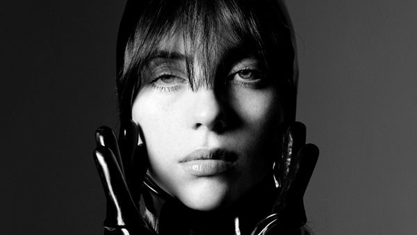 Billie Eilish - Μιλά για το πρόσωπο που της κατέστρεψε τη συμμετοχή στο Coachella του 2019