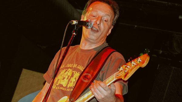 Έφυγε από τη ζωή ο Αντώνης Τουρκογιώργης, η φωνή των Socrates