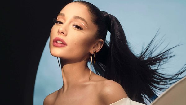 Yay or Nay; Το outfit που επέλεξε η Ariana Grande για τον γάμο του αδερφού της