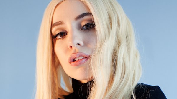 Οι celebrities που μπήκαν στη φετινή 30 Under 30 λίστα του Forbes