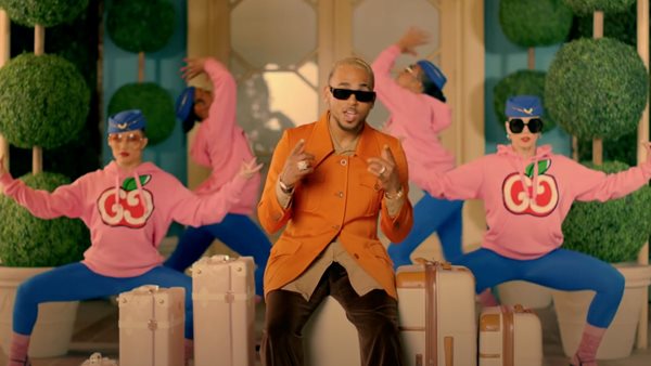 "Mamacita" - Το απόλυτο feel good της καραντίνας από τους Black Eyed Peas