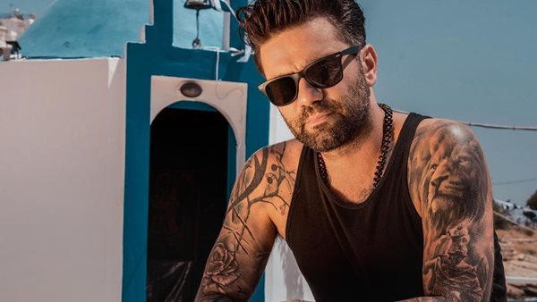 Θοδωρής Μαραντίνης: "Κάνω ψυχοθεραπεία. Με προβληματίζει που είναι ταμπού"