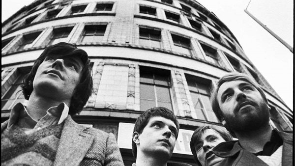 Η 'νέα τάξη' των Joy Division στη μόδα των '70s