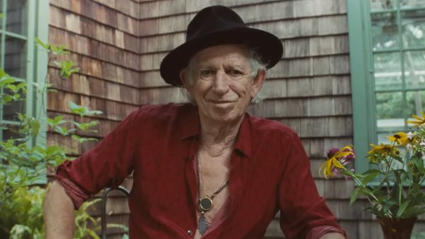 Ο Keith Richards έδωσε το επίσημο βίντεο του "Hate It When You Leave"