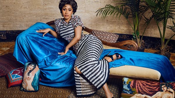 Η Cardi B πόσταρε κατά λάθος γυμνή της φωτογραφία