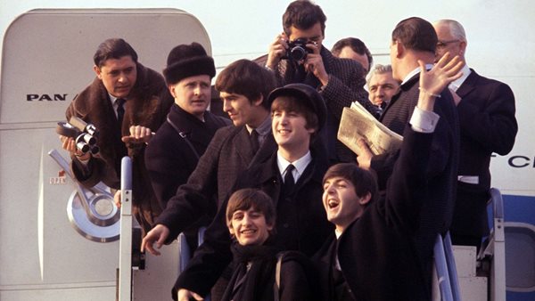 Πρώτο trailer για το "Beatles '64", το νέο ντοκιμαντέρ για τους Beatles