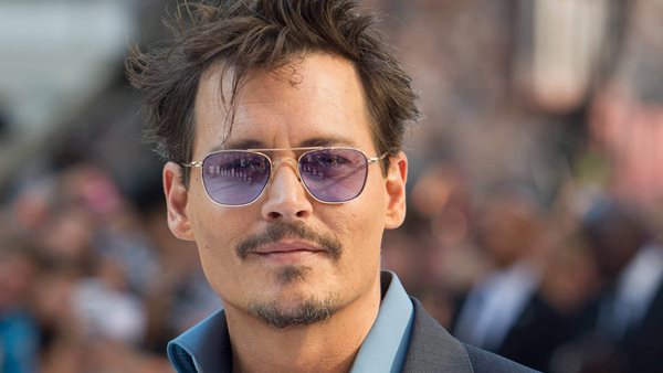 Ο Johnny Depp κάνει το ντεμπούτο του στον κόσμο των NFT