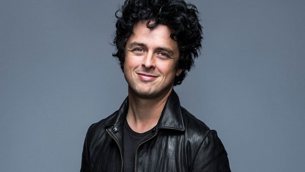 Billie Joe Armstrong - Ο frontman των Green Day θέλει να διαγράψει την αμερικανική του υπηκοότητα ύστερα από την απόφαση του Ανώτατου Δικαστηρίου