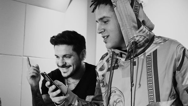 Stan Αντιπαριώτης & iLLEOo - Μαζί στο studio