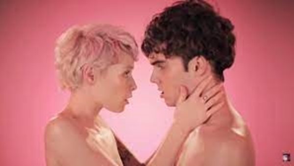 Tiktok viral το "You and Me" των Disclosure!