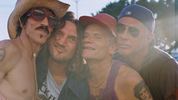 "Poster Child" - Ώρα να ακούσεις το ολοκαίνουριο single των Red Hot Chili Peppers