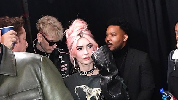 H Megan Fox μιλάει ανοιχτά για τις αισθητικές επεμβάσεις.