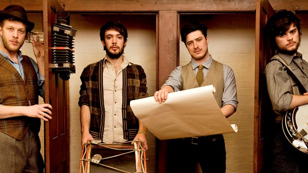 "Beloved": Το συγκινητικό βίντεο των Mumford And Sons