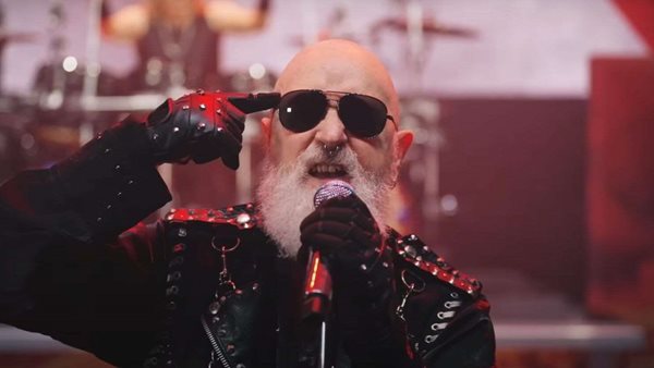 Δείτε τους Judas Priest να αποχαιρετούν τον Ozzy Osbourne με τη διασκευή του "War Pigs" των Black Sabbath