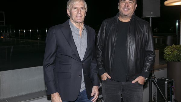 Ο Αντώνης Ρέμος υποδέχτηκε τον Michael Bolton