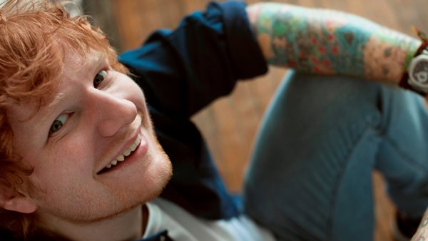O Ed Sheeran αποκάλυψε όλους τους συντελεστές του καινούριου mixtape