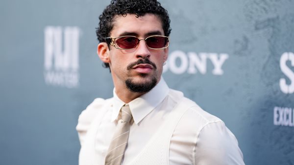 Latin viral, ακούμε το ξεσηκωτικό "NUEVAYol" του Bad Bunny!