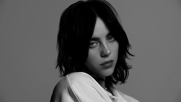 Billie Eilish - Παραδέχεται πως αισθάνεται άγχος όταν βρίσκεται σε "κοινόχρηστα" studios