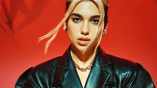 Dua Lipa - "Έφαγε" μήνυση από paparazzi
