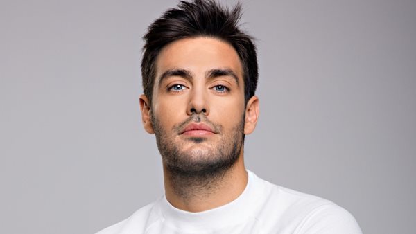 Κώστας Μαρτάκης - Μιλά για το Survivor, την Jennifer Lopez και την καμπάνια γνωστού brand