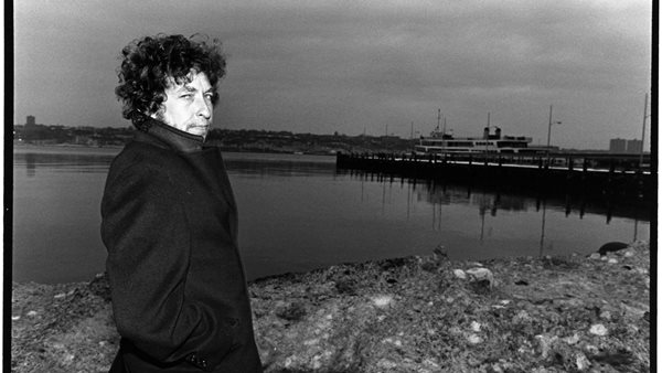 Χωρίς προειδοποίηση ο Bob Dylan κυκλοφόρησε τα "George Harrison Sessions"