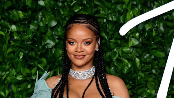 Rihanna - Η εμφάνισή της μετά τη γέννηση του γιου της