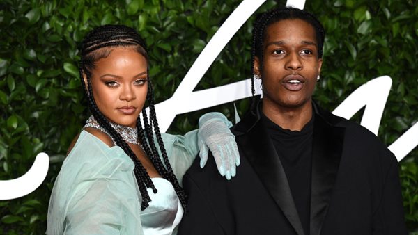 Rihanna - Πώς νιώθει για την εγκυμοσύνη και τις αλλαγές στο σώμα της