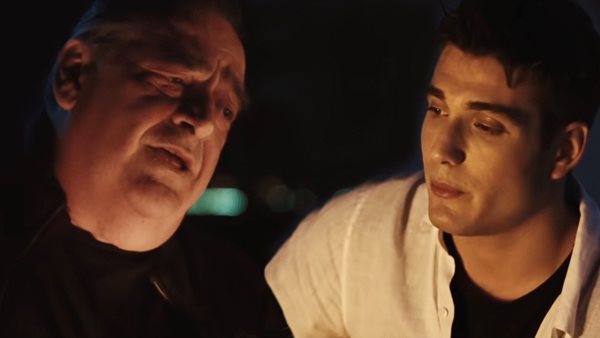 "Φοιτητές" - Η αναπάντεχη συνεργασία του Βασίλη Καρρά με τον Γιώργο Κακοσαίο