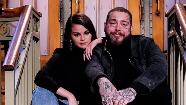 "SNL" - Το χιούμορ της Selena Gomez για τη single ζωή της και η εμφάνιση του Post Malone