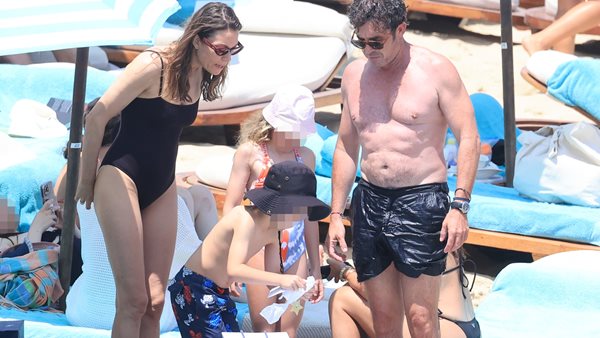 Βίκυ Καγιά: Οικογενειακές στιγμές στη Μύκονο!